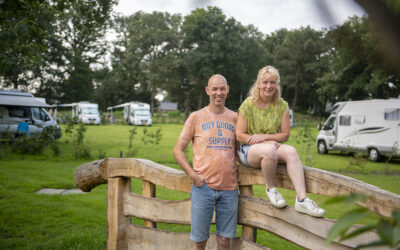 Nieuwe camperplek van Edwin en Desirée  Lohuis meteen geliefd bij toeristen